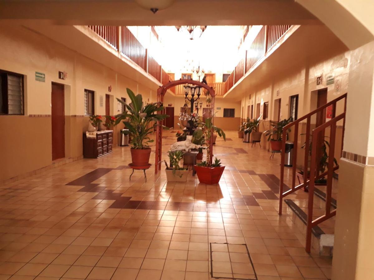 Hotel Cervantino Tapachula Εξωτερικό φωτογραφία