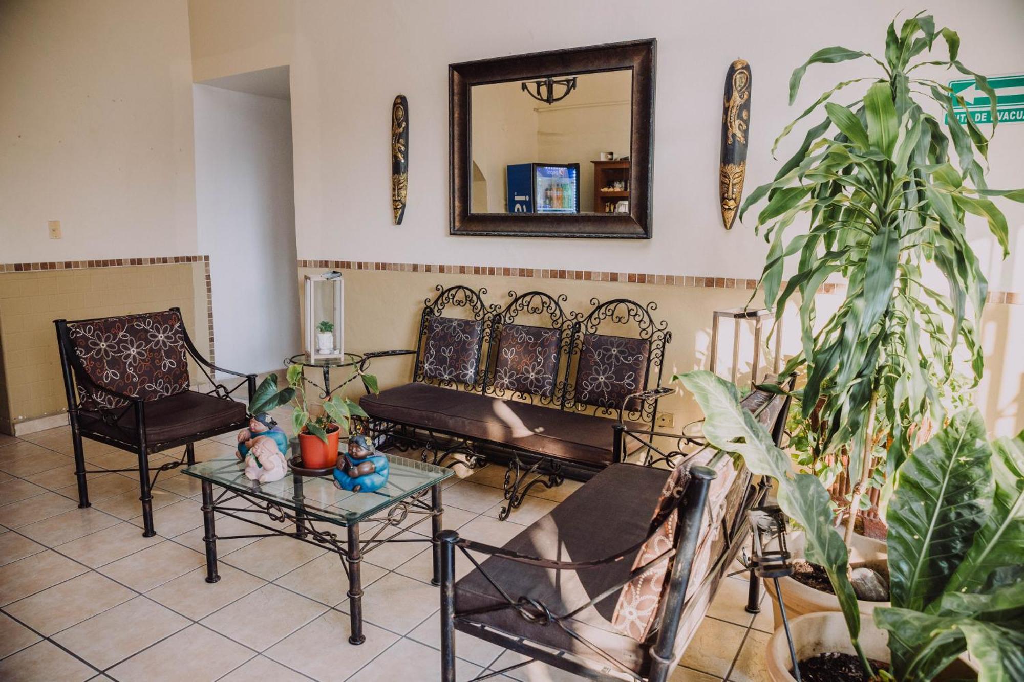 Hotel Cervantino Tapachula Εξωτερικό φωτογραφία