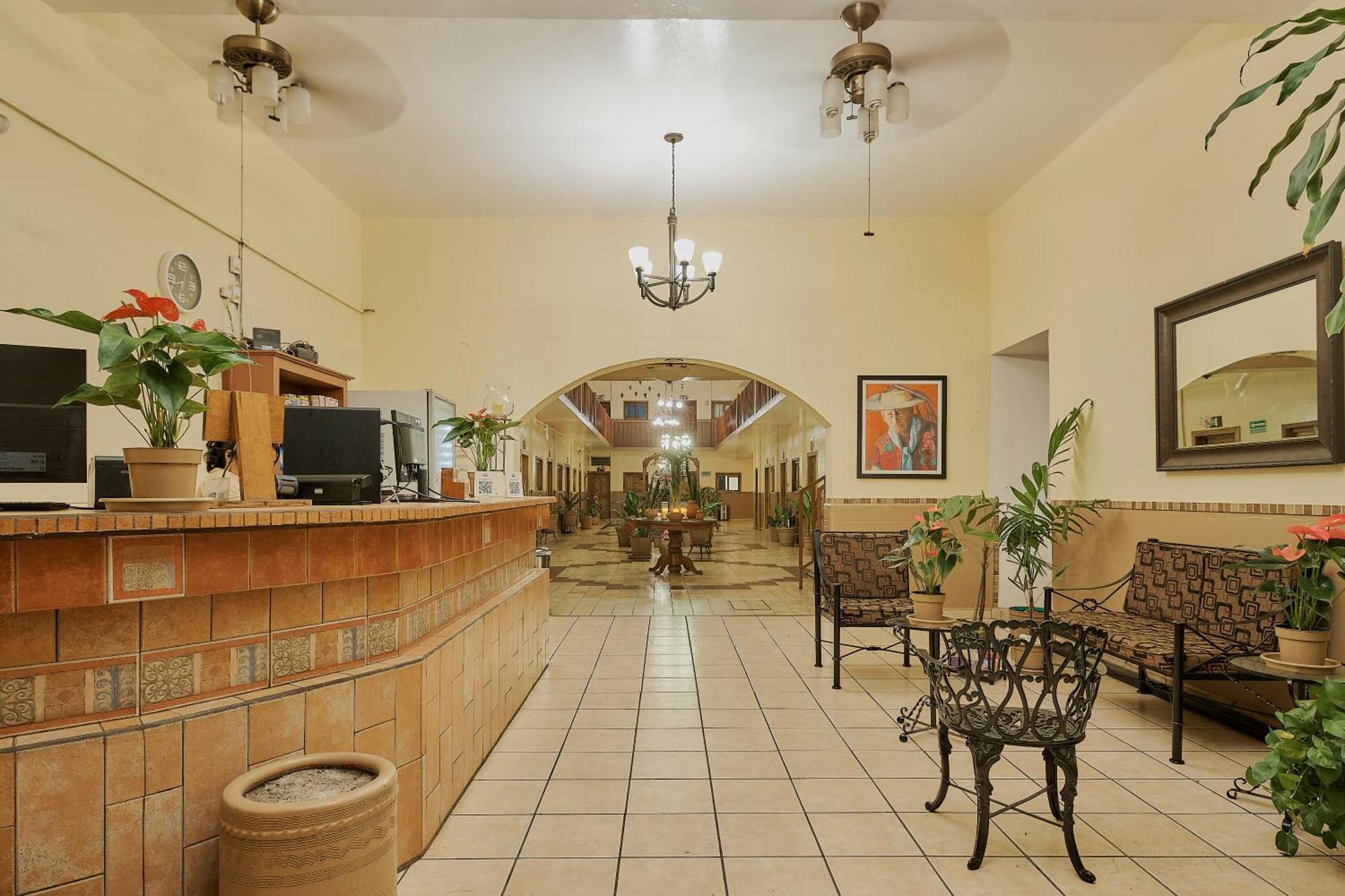 Hotel Cervantino Tapachula Εξωτερικό φωτογραφία