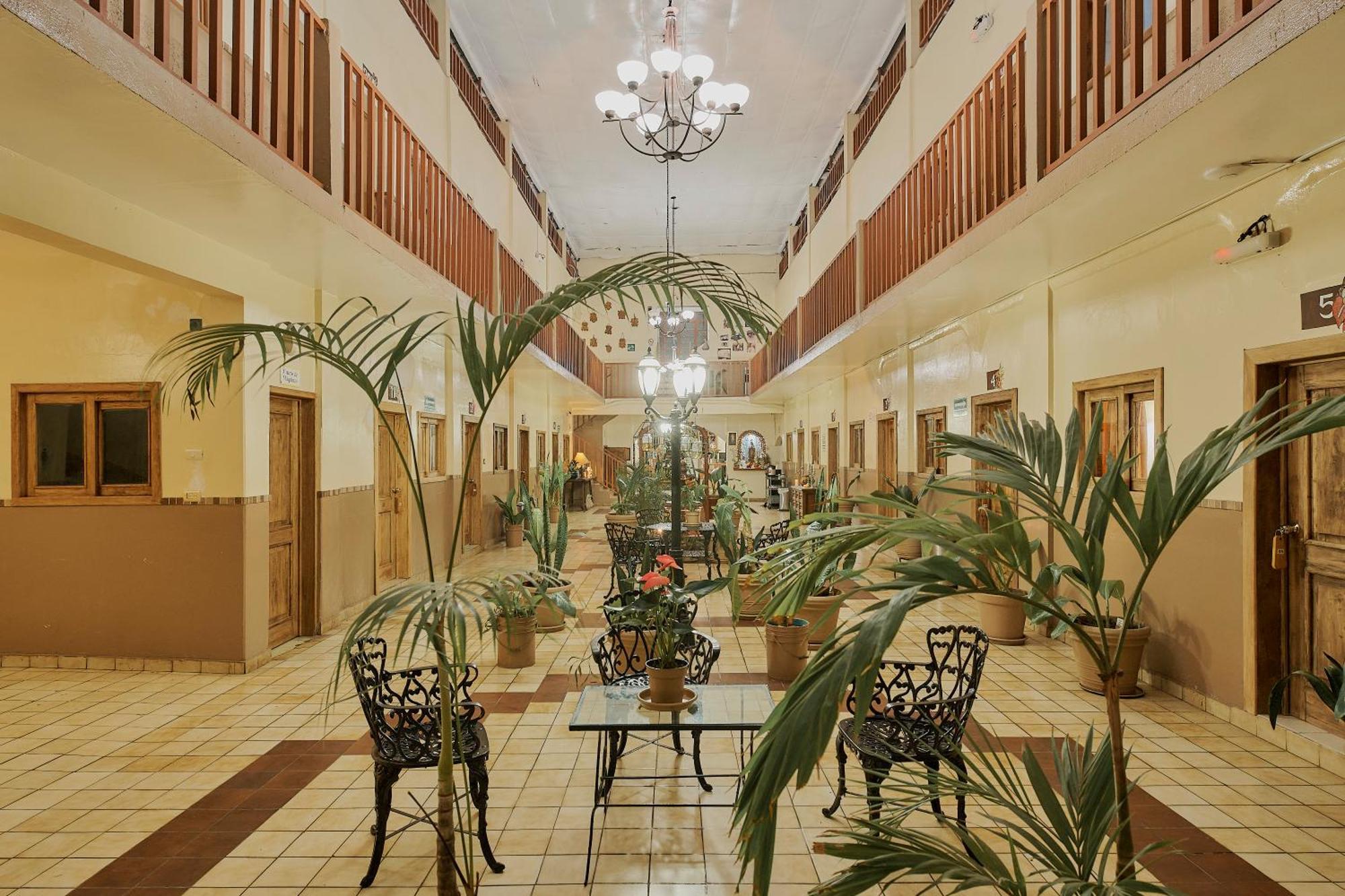 Hotel Cervantino Tapachula Εξωτερικό φωτογραφία